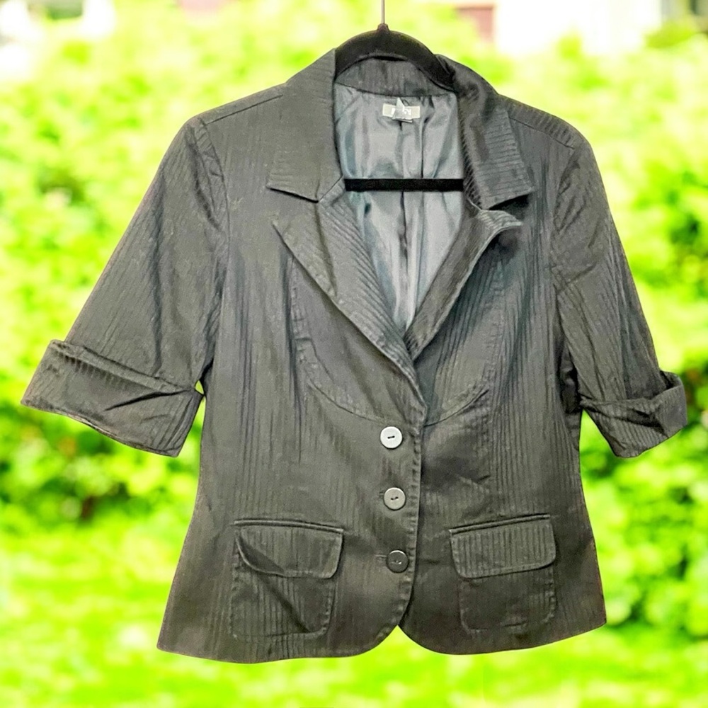 Women’s Kenneth Cole Reaction black stripe short sleeve blazer jacket size 10